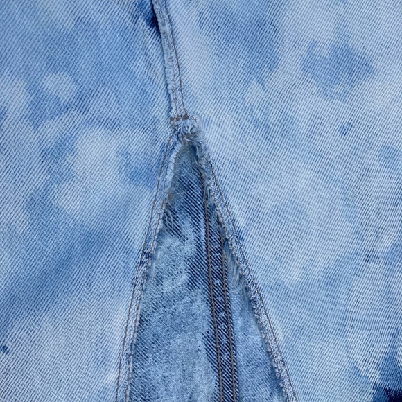 J.BRAND denim skirt. - Picture 3 of 8